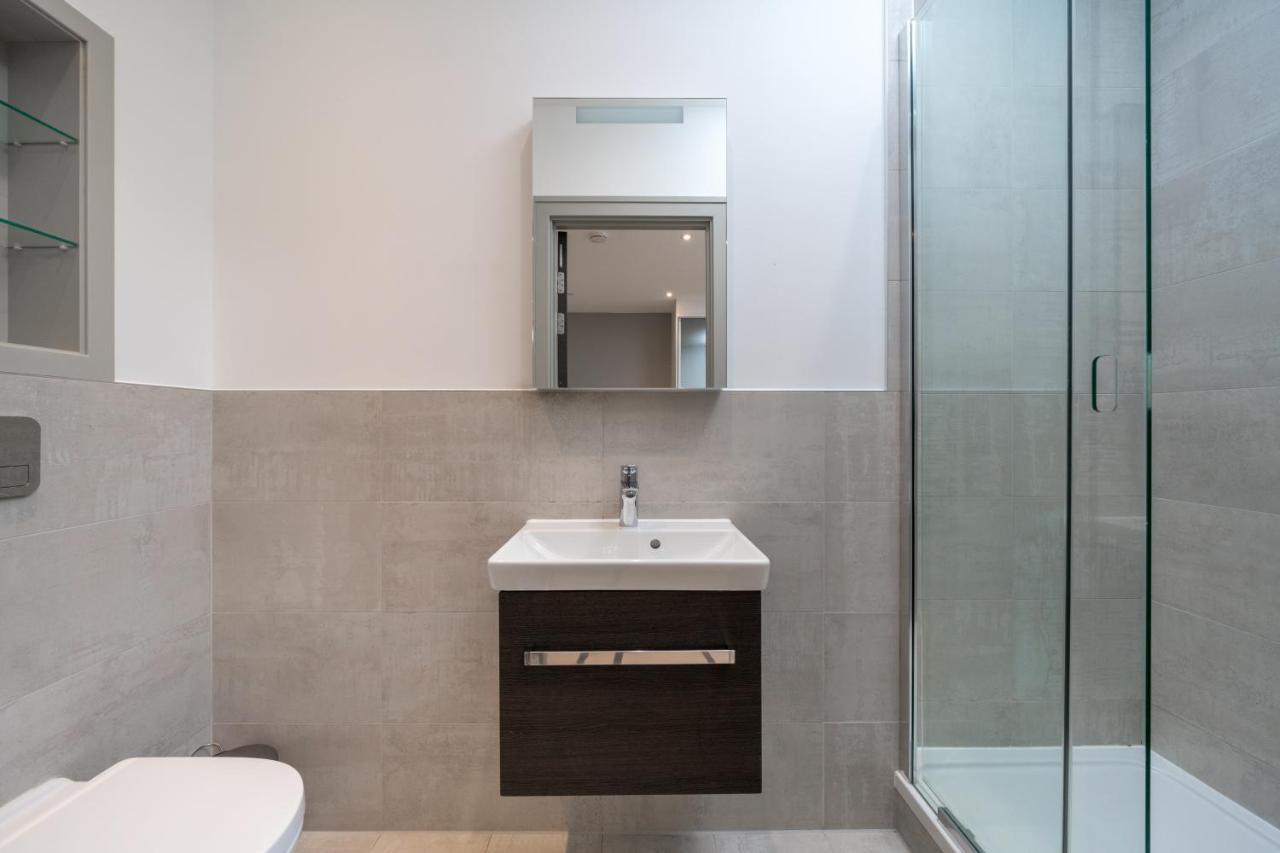 Modern London City Apartment - Victoria Line Luaran gambar